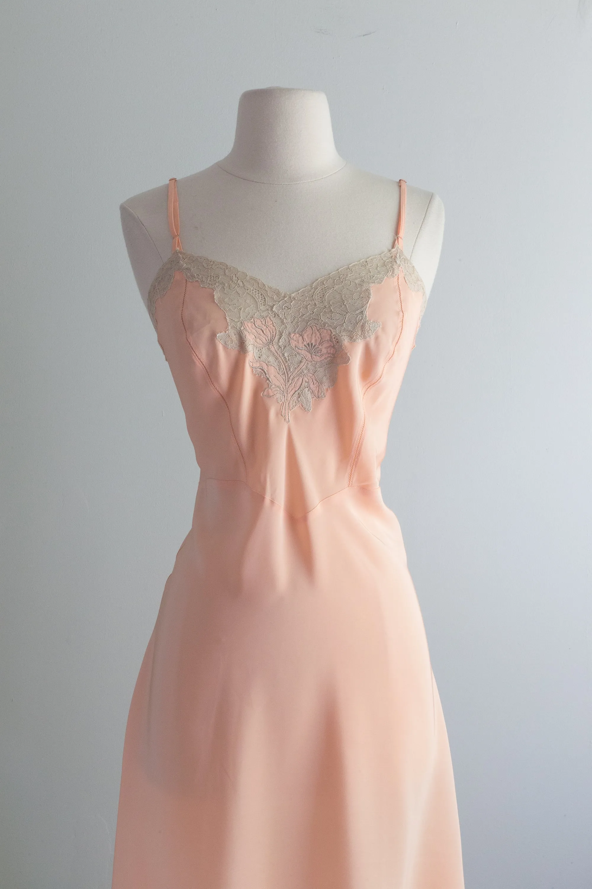 Beautiful 1940's Cold Rayon Bias Cut Slip By Miss Deb / Medium