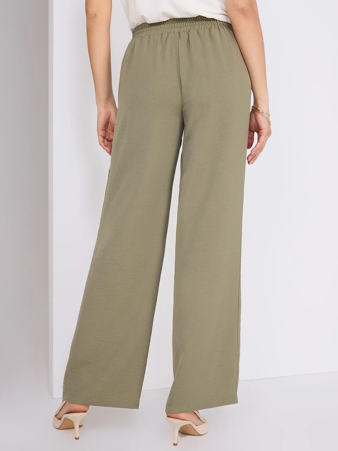 Classic Rise Wide-Leg Pants