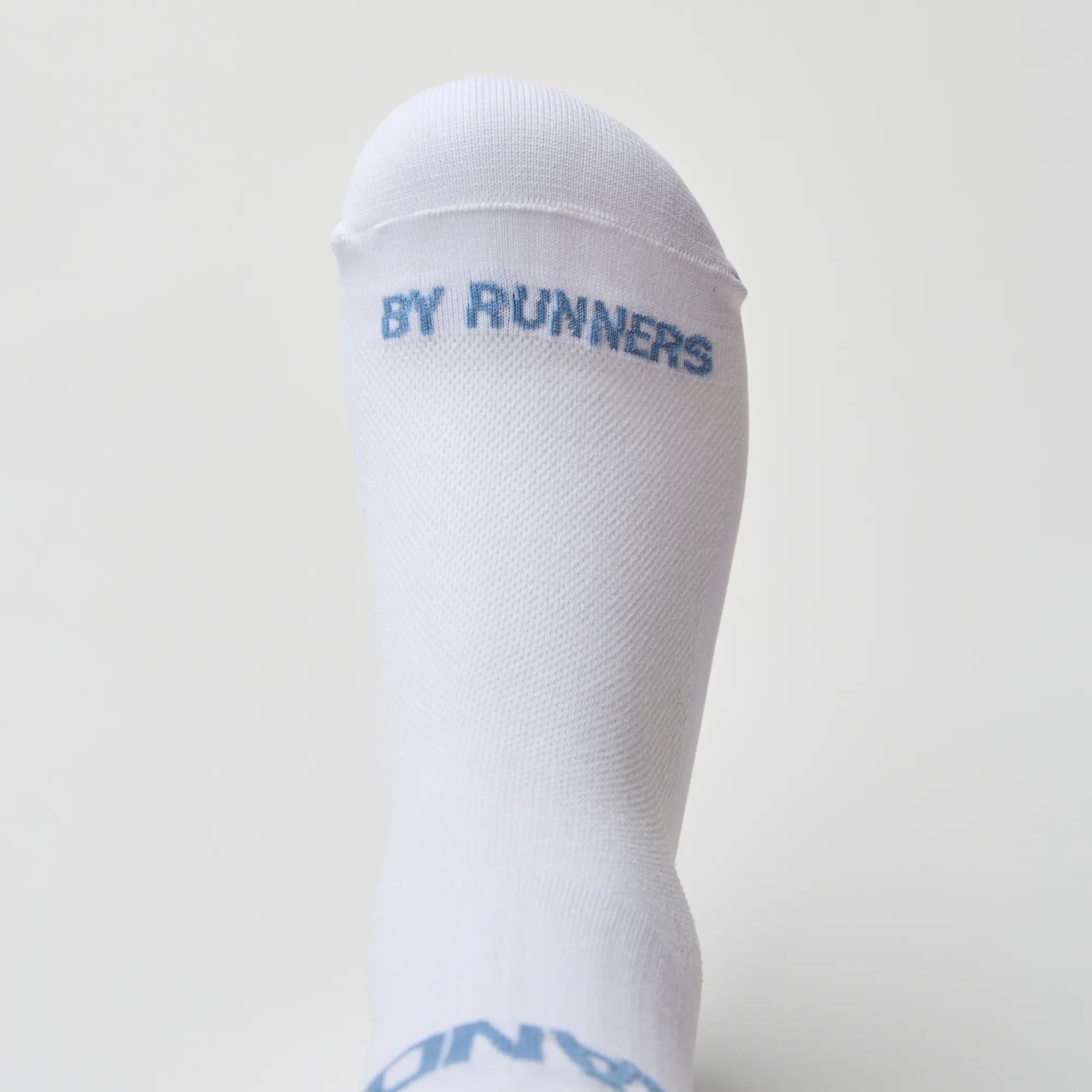 Lite Run™️ Quarter Socks - White with Skyline - 2 Pack