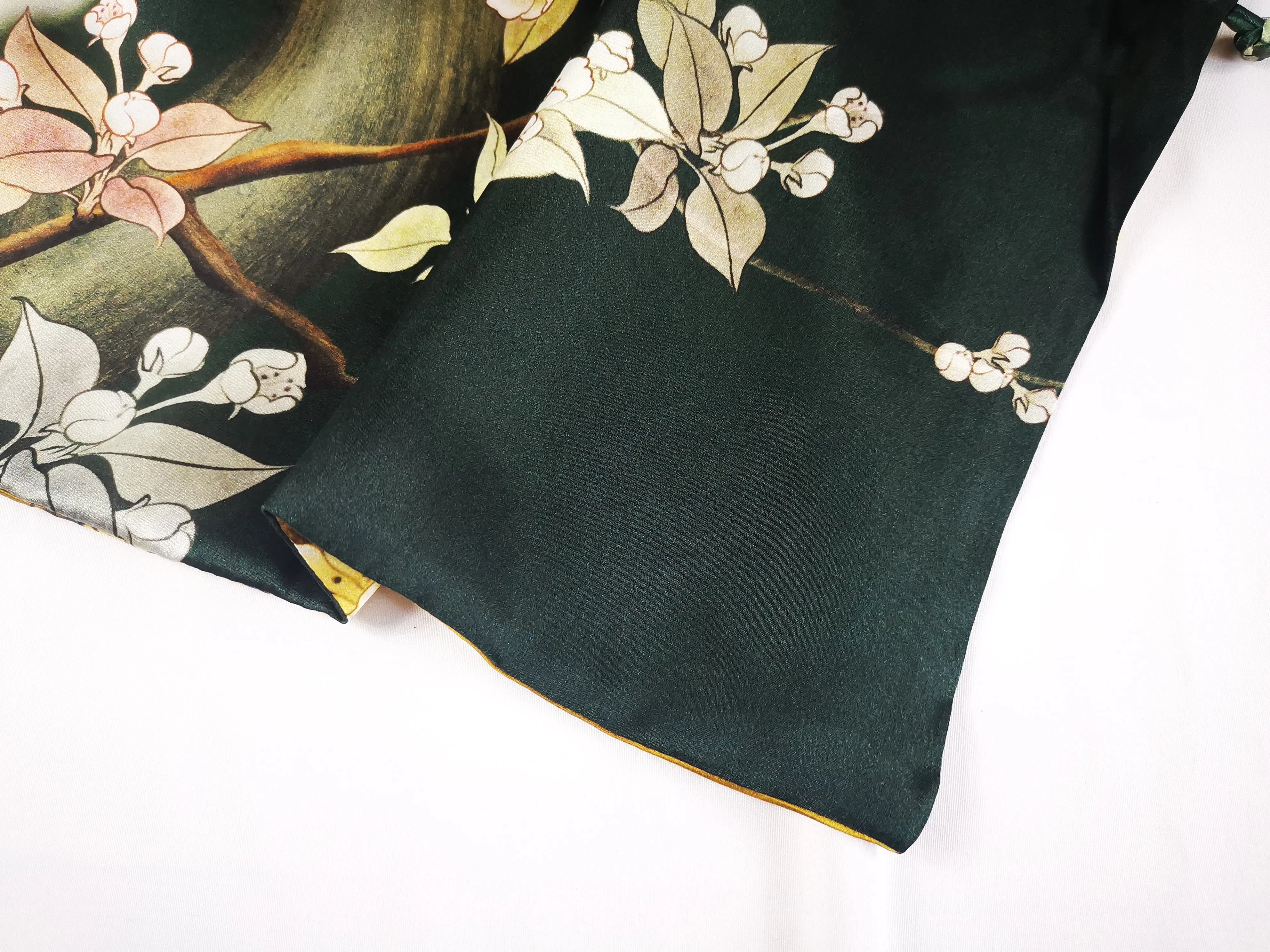 Luxury Double-Layer Extra Heavy Silk Shawl Wrap With Button Emerald and Gold  GS301