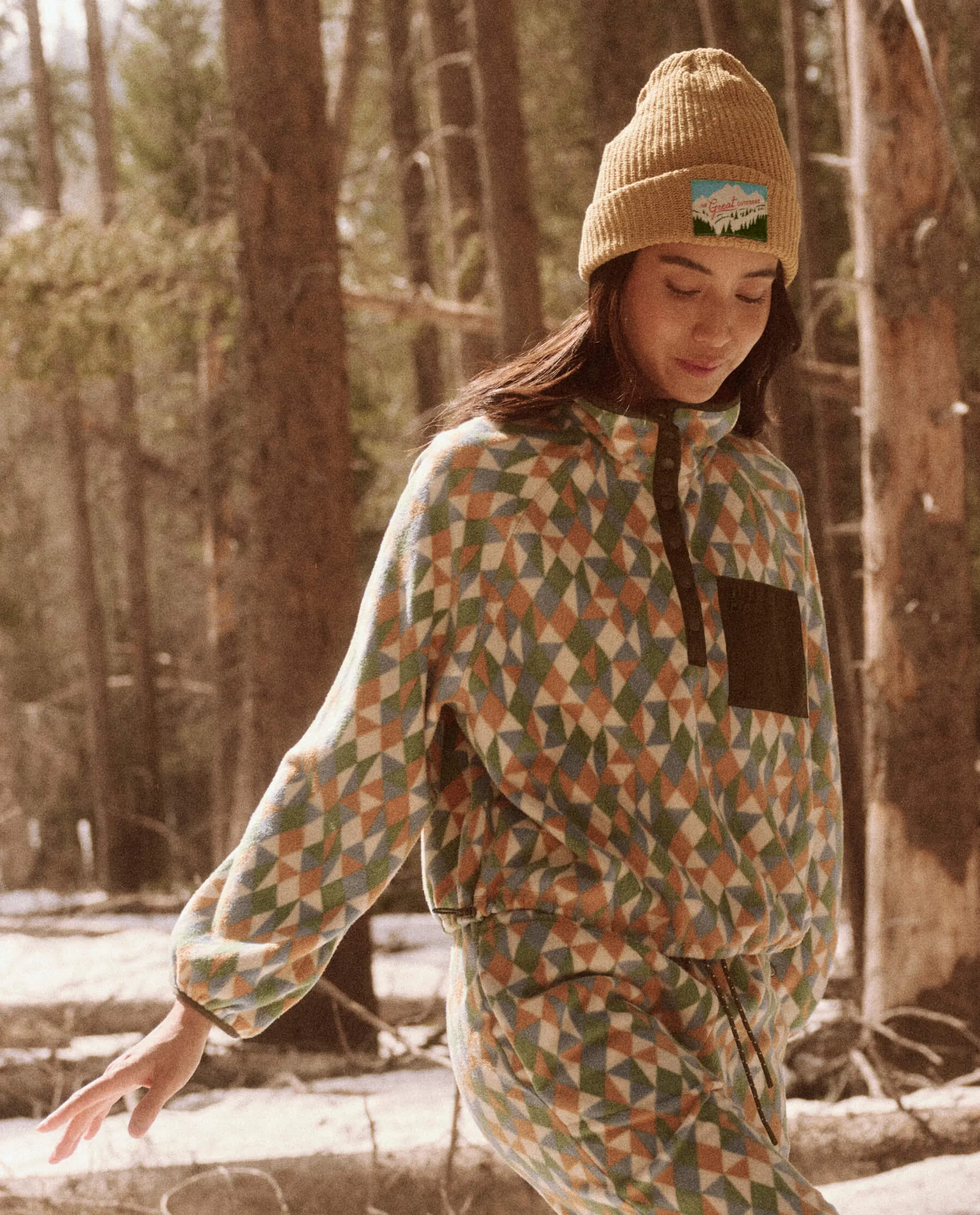 The Excursion Pullover. -- Maple Wood Diamond Geo