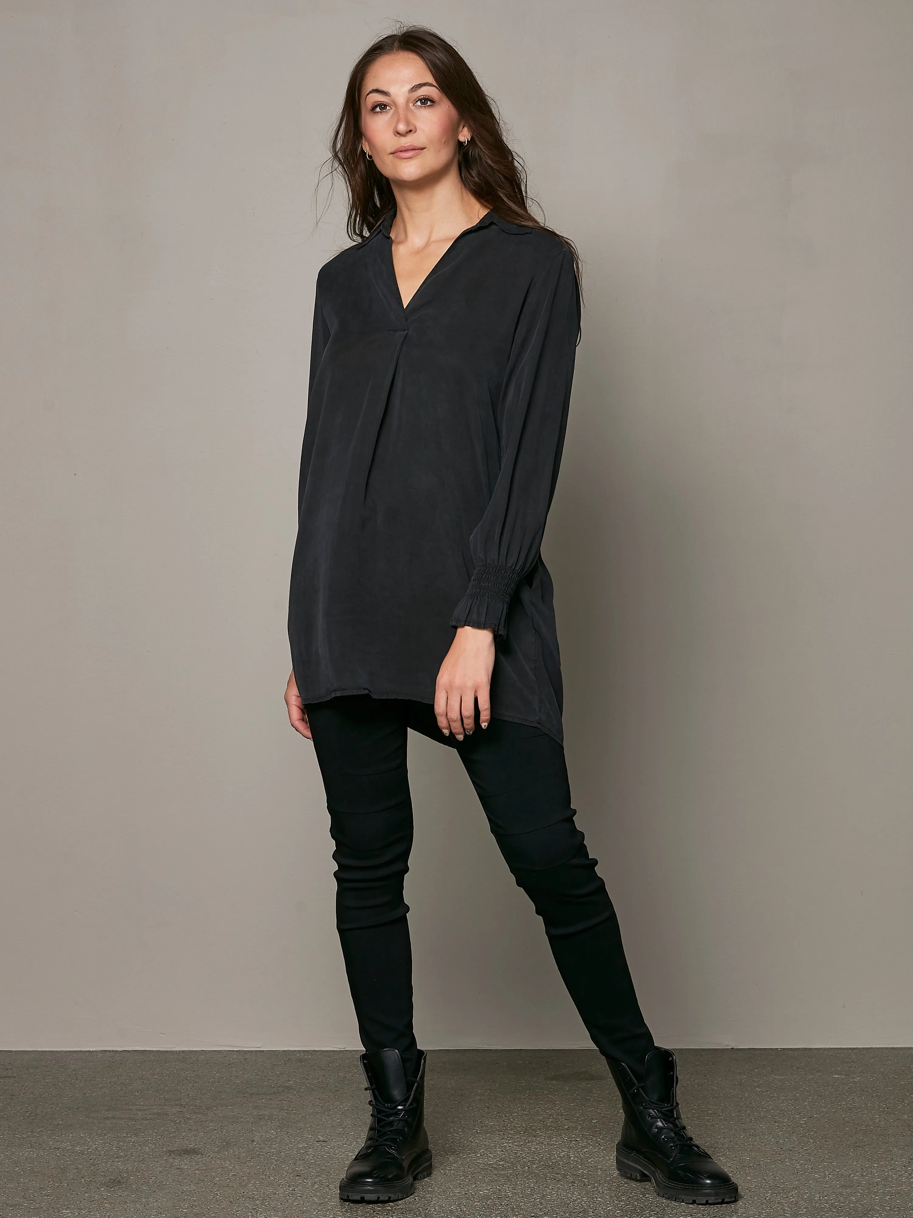 VICI tunic - Black