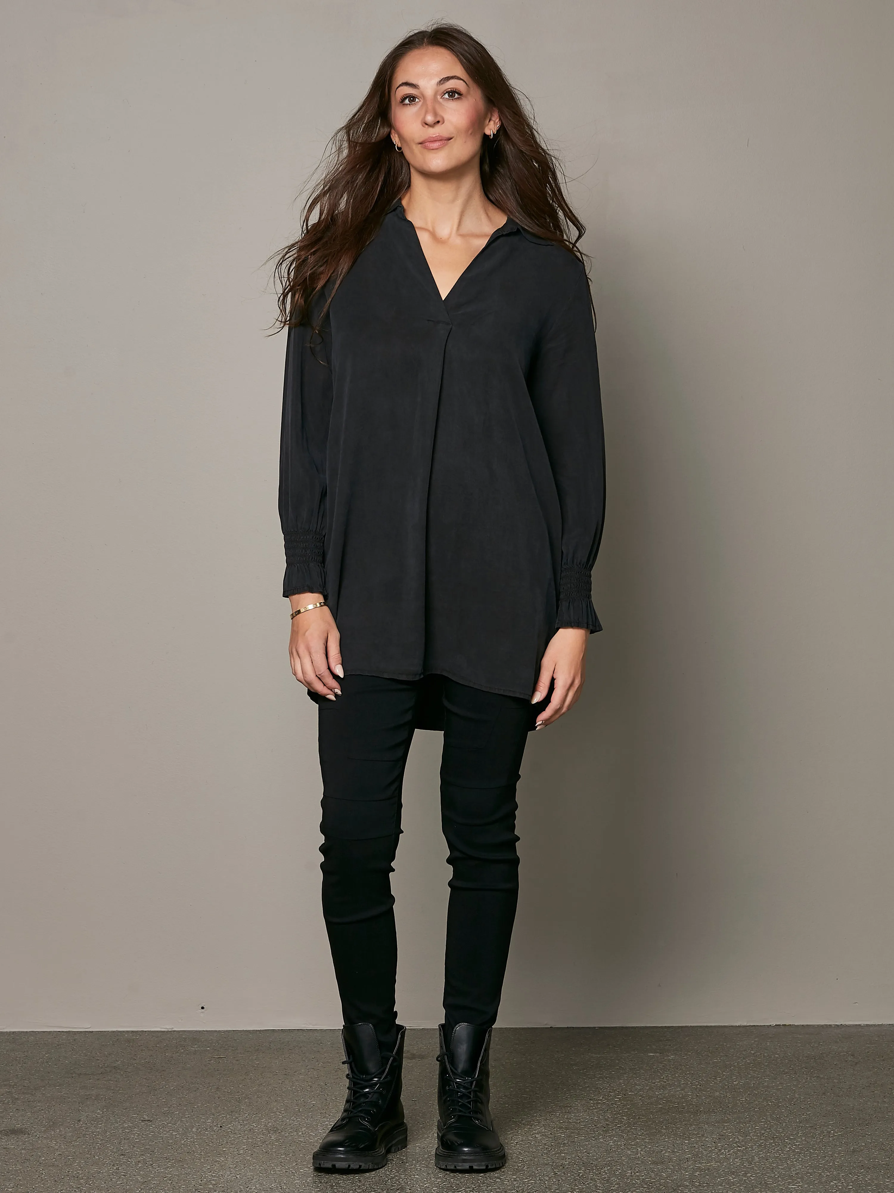 VICI tunic - Black